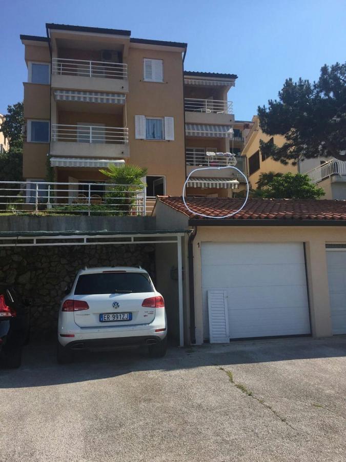Apartment Vista Рабац Екстериор снимка